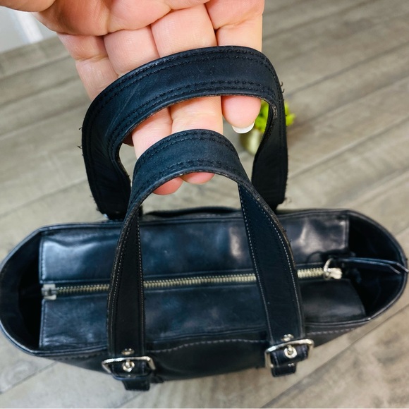 Coach Hampton Vintage Black Smooth Leather Tote Shoulder Bag - Picture 10 of 13